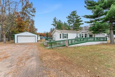 636 N Park St, Grantsburg, WI 54840 - photo 4