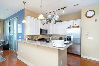 3 Greenwich Dr unit 105, Jersey City, NJ 07305 - photo 7