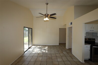 24419 Running Iron Dr, Hockley, TX 77447 - photo 3