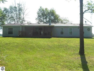 428 Shenfield Rd, Omer, MI 48749 - photo 3