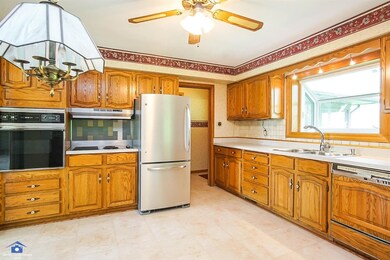 9905 Merrillville Rd, Crown Point, IN 46307 - photo 2