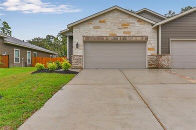 9720 Grosbeak Ln, Magnolia, TX 77354 - photo 2