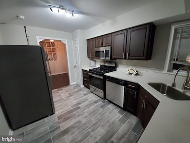 6303 Balfour Dr, Hyattsville, MD 20782 - photo 6