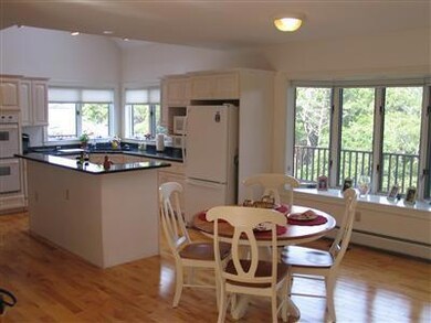 139 Brentwood Ln, Barnstable, MA 02675 - photo 5