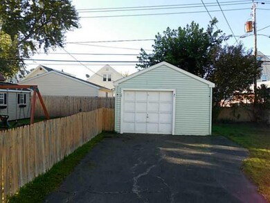 Parking Lot/Garage