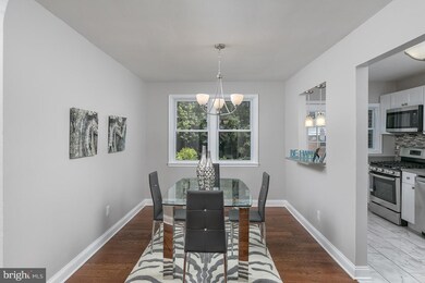 1210 Gleneagle Rd, Baltimore, MD 21239 - photo 4