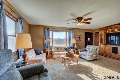 2204 Splitt Dr, Murray, NE 68409 - photo 5