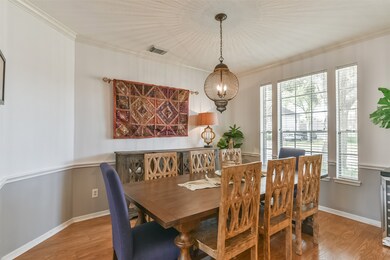 1807 N Mission Cir, Friendswood, TX 77546 - photo 3