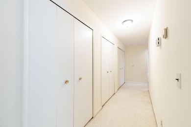 8597 Mathias, Unit 42, Grosse Ile (3 of