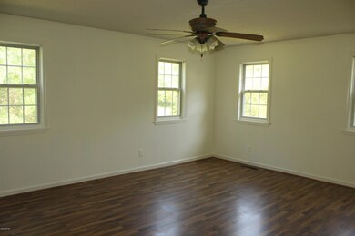 556 Taylor Rd, Juliette, GA 31046 - photo 5