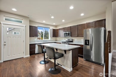 2585 Filbert Ave, Bremerton, WA 98310 - photo 2