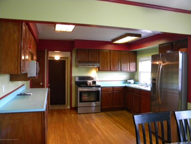 1232 Mel Ave, Lansing, MI 48911 - photo 3