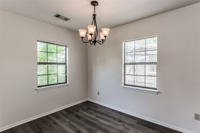 1646 Colquitt St, Houston, TX 77006 - photo 4
