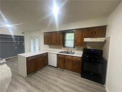 unlisted-address, Clarksville, AR 72830 - photo 5