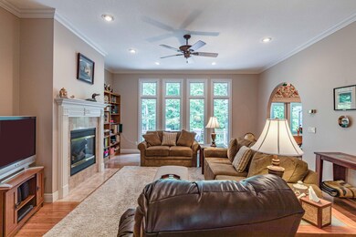 126 Trentwood Dr, Crossville, TN 38558 - photo 5