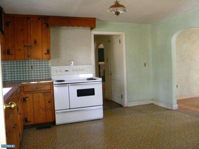 1315 Natalie Rd, Phoenixville, PA 19460 - photo 6