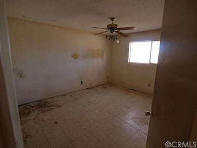 64837 3rd St S, Joshua Tree, CA 92252 - photo 7