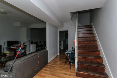 724 N Grantley St, Baltimore, MD 21229 - photo 2