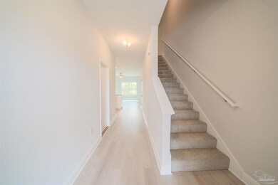 5526 Lexlee Blvd unit 7A, Bellview, FL 32526 - photo 2