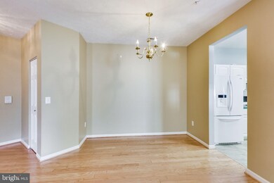 2509 Amber Orchard Ct W unit 102, Odenton, MD 21113 - photo 5