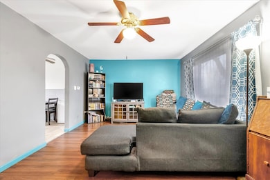 917 N 28th St, Mattoon, IL 61938 - photo 4