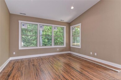 10 Meeting St unit 18, Asheville, NC 28803 - photo 6