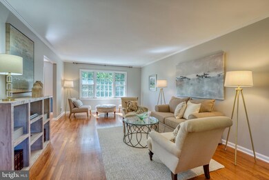 4640 Tara Dr, Fairfax, VA 22032 - photo 7