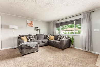 3301 Stephen Dr S, Columbus, OH 43204 - photo 7