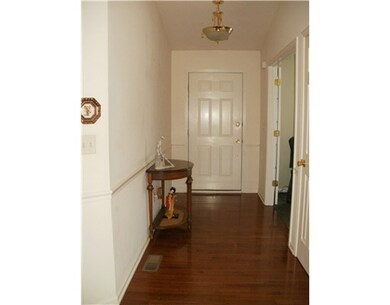 18100 Cloverleaf Dr N, South Bend, IN 46637 - photo 2