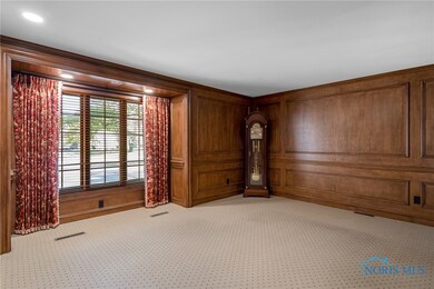 5511 S Citation Rd, Ottawa Hills, OH 43615 - photo 4