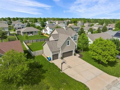 20910 W 226th St, Spring Hill, KS 66083 - photo 2