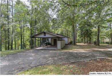 Side - Carport