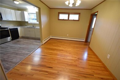 1209 Bayberry Rd, Pen Argyl, PA 18072 - photo 5