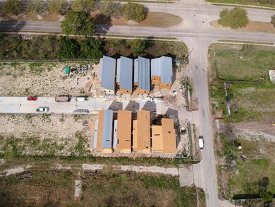 5620 Savyon Dr, Houston, TX 77091 - photo 4