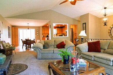 1115 E Greenleaf Dr, Spokane, WA 99208 - photo 4