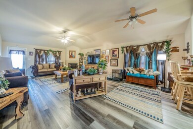 2937 Mayfair Ln, Lancaster, TX 75134 - photo 5