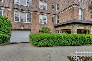 4265 Webster Ave unit 7D, Bronx, NY 10470 - photo 4