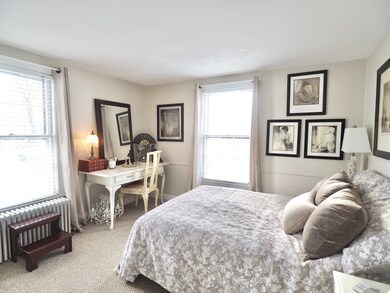 26 Washington Square unit 2, Marblehead, MA 01945 - photo 5