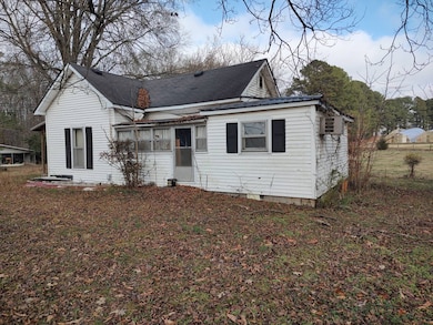 340 India Rd, Paris, TN 38242 - photo 2