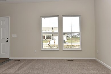 005_Living Room