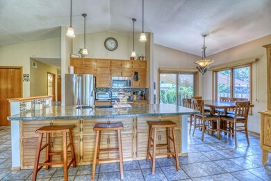 Kitchen1_1.jpg