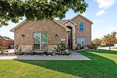 721 Lone Star Ct, Wylie, TX 75098 - photo 2