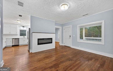 6453 Shadow Rock Dr, Lithonia, GA 30058 - photo 3