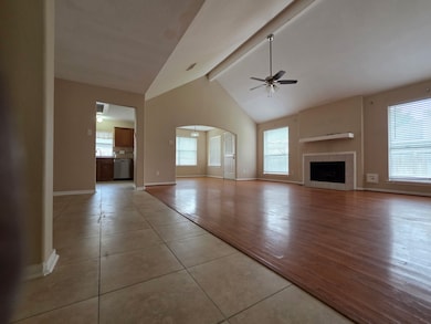 3031 Greenlet Ct, Spring, TX 77373 - photo 4