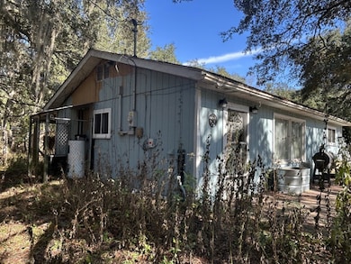 385 NE 441st Ave, Old Town, FL 32680 - photo 4