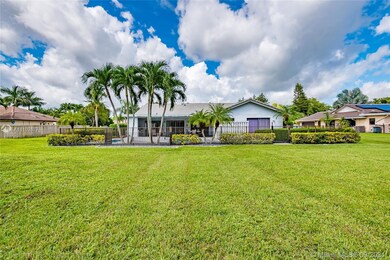 22412 Waterside Dr, Boca Raton, FL 33428 - photo 6