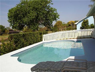 Swimming Pool/Hot Tub/Sauna.