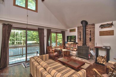 2374 Overlook Ln, Pocono Pines, PA 18350 - photo 5