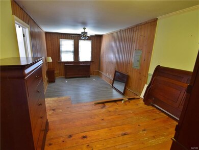 2267 Mountain Rd, Slatington, PA 18080 - photo 4