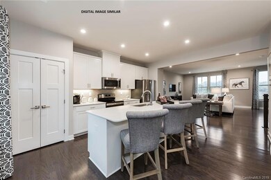 1638 Bark Branch Ln unit 1019B, Charlotte, NC 28205 - photo 4